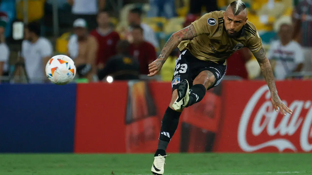 Fotograf&iacute;a de archivo del futbolista chileno Arturo Vidal. EFE/ Antonio Lacerda