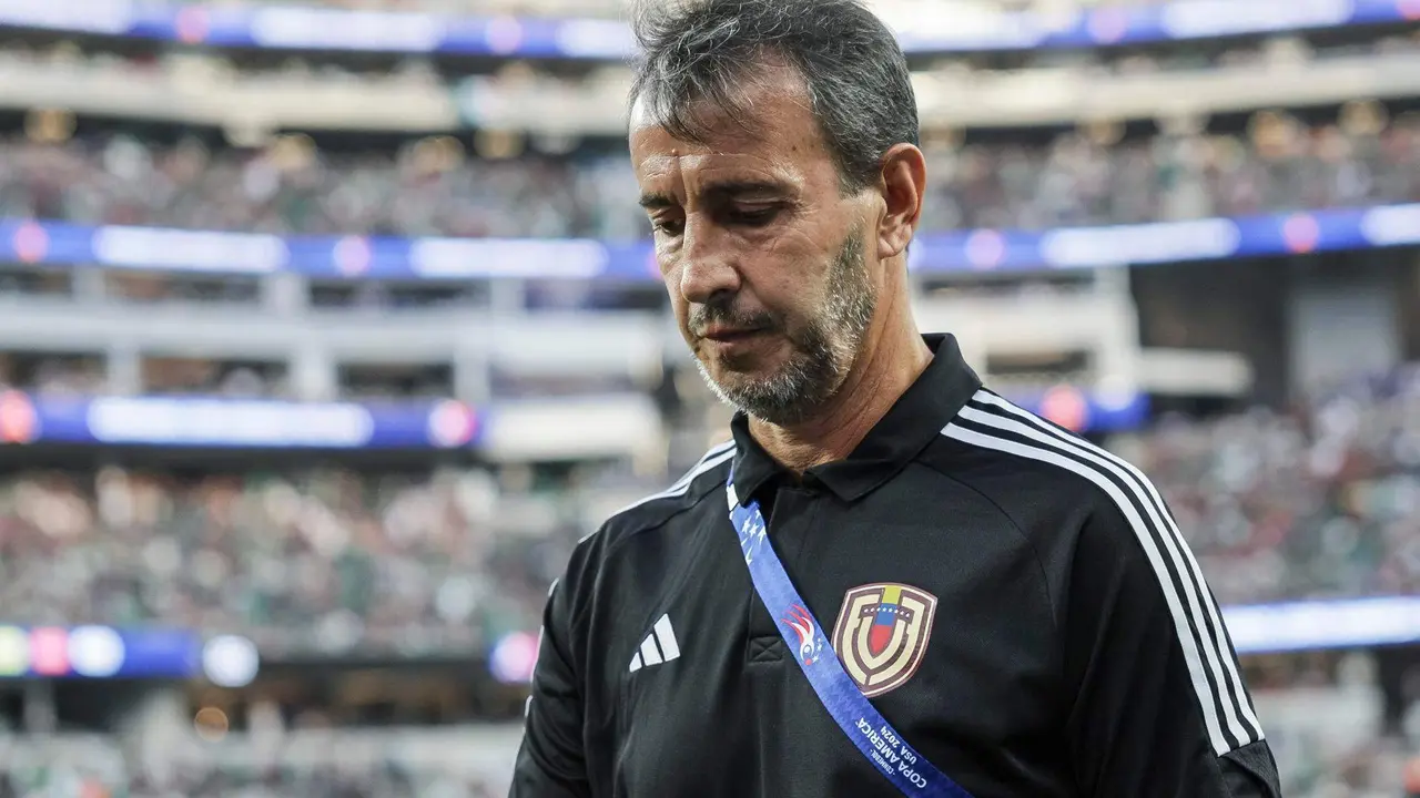 Imagen de archivo del entrenador principal de Venezuela, Fernando Batista, en la Copa Am&eacute;rica. EFE/EPA/ALLISON