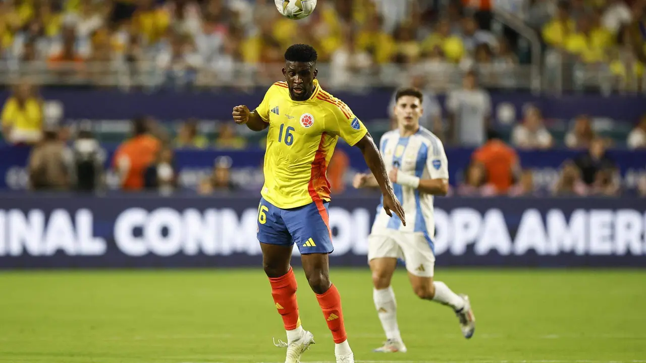 Jefferson Lerma de Colombia en acci&oacute;n durante la final de la Copa Am&eacute;rica. EFE/EPA/CJ GUNTHER